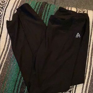Reebok athletic leggings black